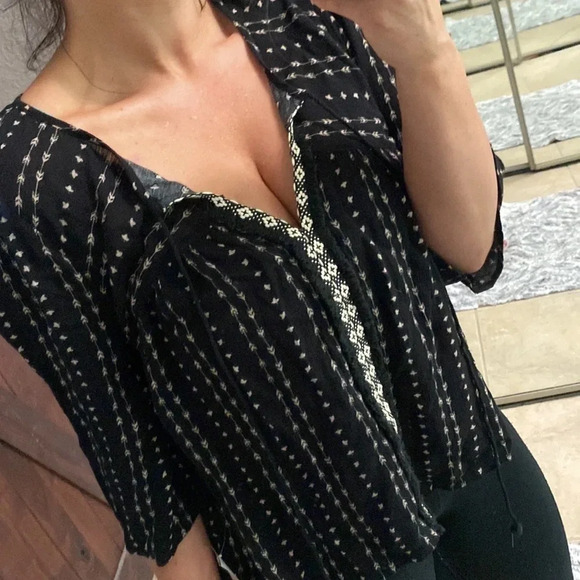 MISS ME Peasant top - Picture 5 of 6